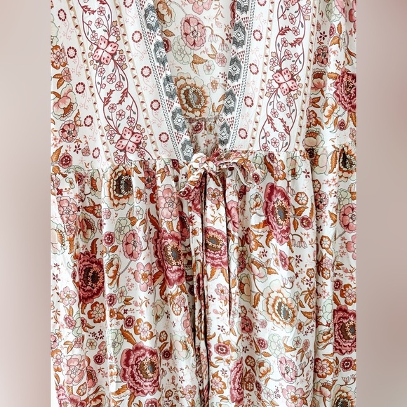 Floral Maxi Dress - Picture 3 of 8